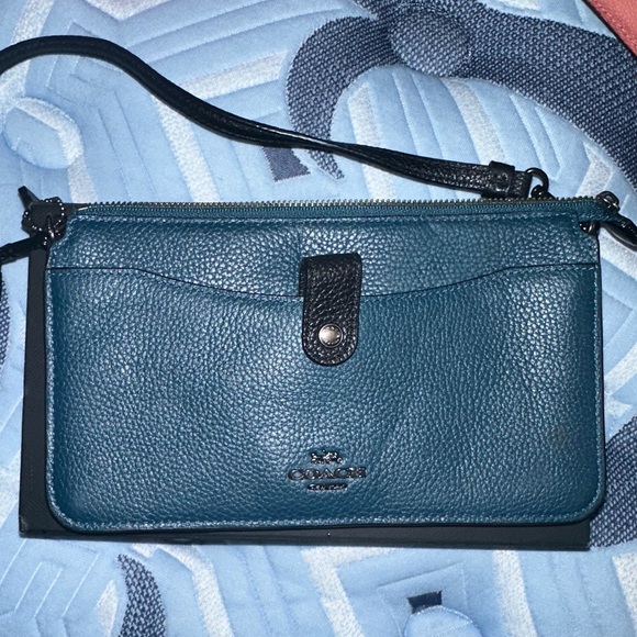 RARE COLOR-WAY Coach Noa Pop Up Messenger Teal/Black - Picture 1 of 2